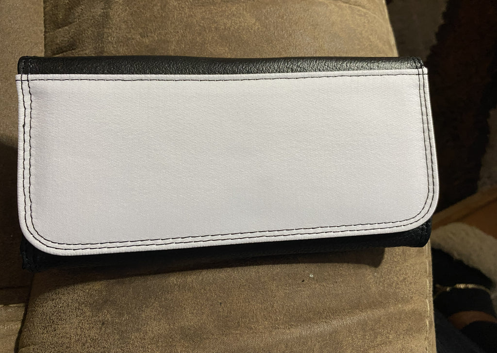 Women 7 ½ " Trifold  Wallet
